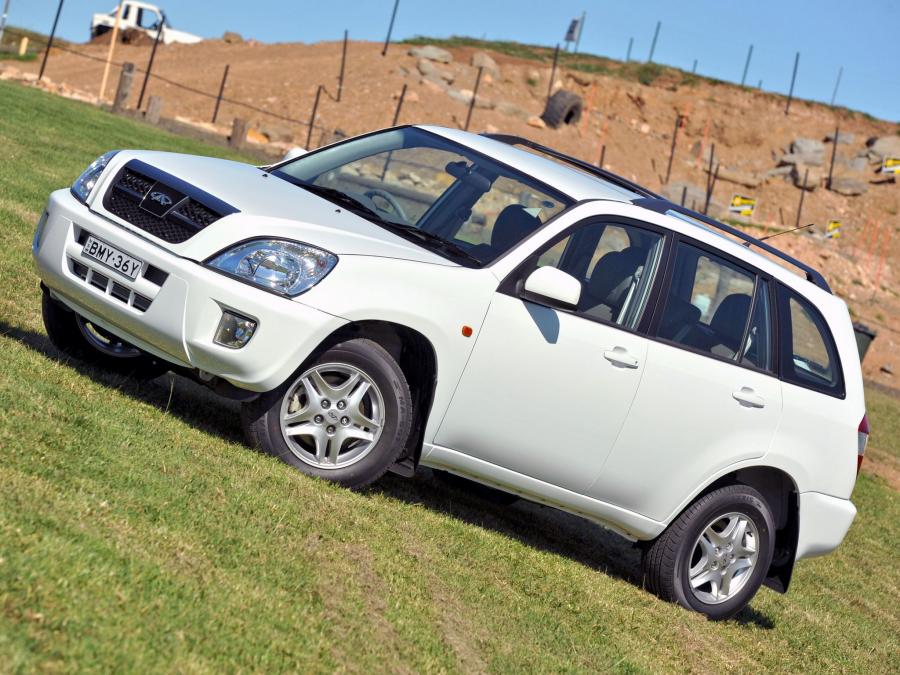  Chery J11 2008 года  (фото 13 из 16)